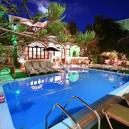 Philoxenia Villas